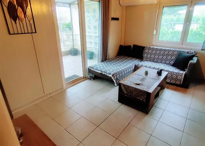 Serenity Oasis Holiday home Dikella